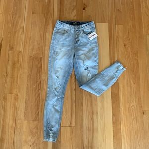 Indigo Rein Women’s Jeans Size 1 New With Tags